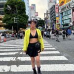 Jelai Andres Instagram - SHIBUYA CROSSING 🇯🇵🖤 (swipeleft) (Newly uploaded Japan vlog! You know where to find it! Visit na dun) link in bio.