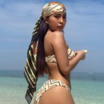 Jelai Andres Instagram - Beachy 🖤🌊🏝️🐚☀️ #JelaiAndres