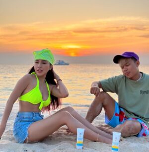 Jelai Andres Instagram - My Best friend and our L’eau Soleil 🌊🏝️☀️ (SWIPE LEFT) 

#LeauSoleil @beautedermcorporation #JelaiAndres #BuboyVillar #BFFs
