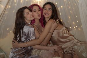 Jelai Andres Instagram - DoLaiNab at my slumber birthday party!!! Vl0g is now up on my yt channel! We love u DoLaiNab babies! ❤️🎂🎉 I’ll be uploading more pics tomorrow