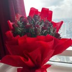 Jelai Andres Instagram – Flowers and hyperbar 🤍🌸💨🥀🖤💙🌼🌷💐