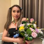 Jelai Andres Instagram – Flowers and hyperbar 🤍🌸💨🥀🖤💙🌼🌷💐