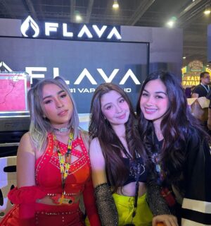 Jelai Andres Instagram - Your favorite trio! 🤍🤍🤍 

DoLaiNab’s new vlog on my yt channel!