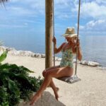 Jenna Boyd Instagram - It’s chill 👒 Islamorada, Florida Keys