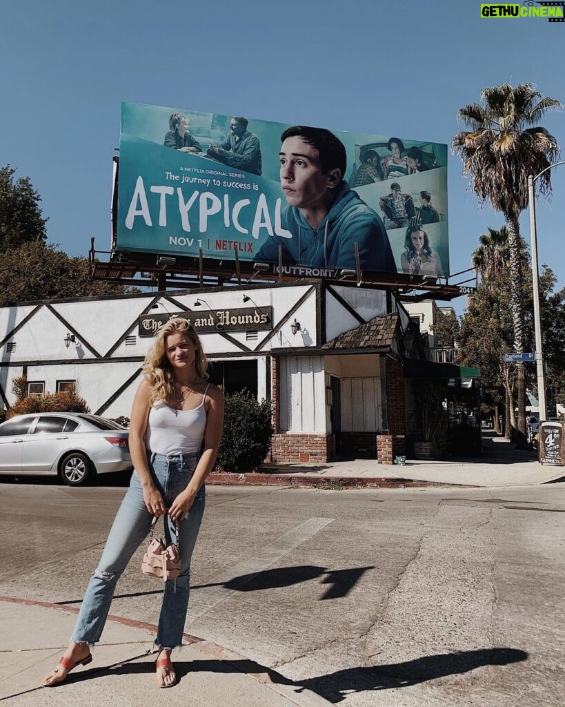 Jenna Boyd Instagram - 4 days 💙 @atypicalnetflix Los Angeles, California