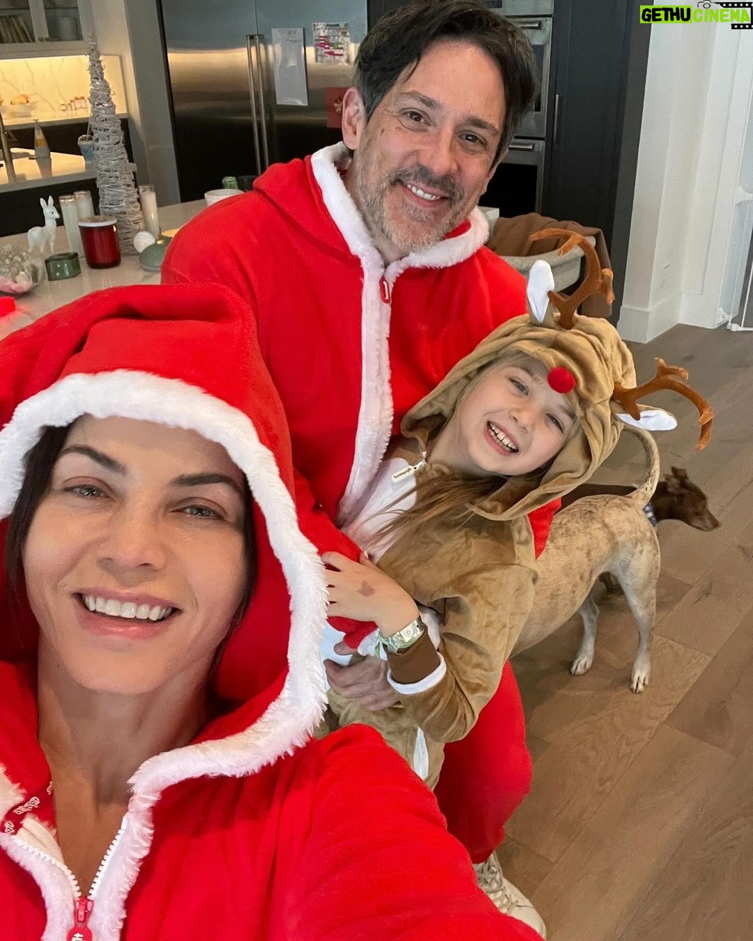 Jenna Dewan - 134.1K Likes - Christmas Eve’s past ❤️