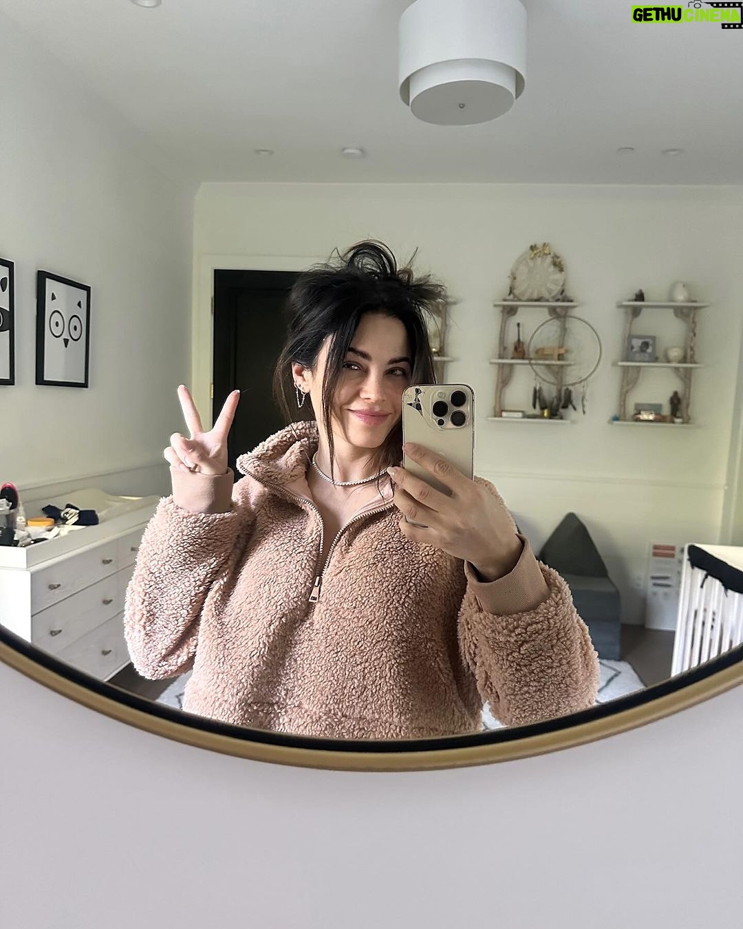 Jenna Dewan Instagram - Happy jolly βπΌβοΈπ§Έπ