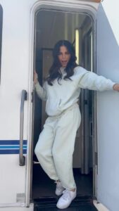 Jenna Dewan Instagram - Thank the heavens it’s time to get back to work and she’s happppppppy! 🙌
