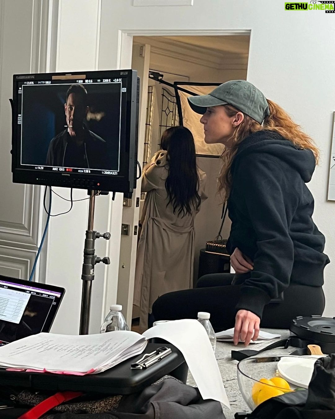 Jenna Dewan Instagram - It’s always been a big dream of mine to produce..and to get to produce (and act again with!) @stevekazee made all of this so much more special ❤️ @lifetimetv you have always been so supportive and giving of opportunities for women to expand their art in front of and behind the camera and i value our continuing working relationship so much! You are a true force. I hope you guys enjoy this fun thriller, we had a wild ride making it and tune in tonight! #devilonmydoorstep