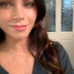 Jenna Dewan Instagram - It’s always been a big dream of mine to produce..and to get to produce (and act again with!) @stevekazee made all of this so much more special ❤️ @lifetimetv you have always been so supportive and giving of opportunities for women to expand their art in front of and behind the camera and i value our continuing working relationship so much! You are a true force. I hope you guys enjoy this fun thriller, we had a wild ride making it and tune in tonight! #devilonmydoorstep