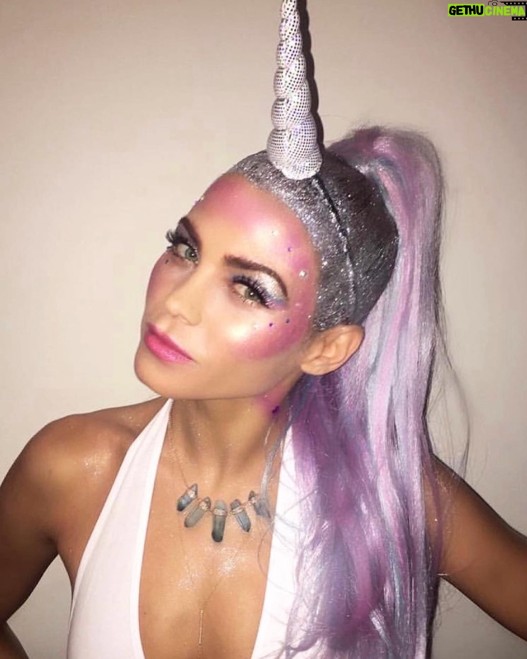 Jenna Dewan Instagram - Ghosts of Halloween past 👻