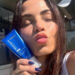 Jenna Dewan Instagram - My new skincare holy grail 🙌🏼 #ad @neostrata just launched their new Rebound Sculpting Cream and it is truly AMAZING! The cream is formulated with MicroDiPeptide229 which is known to address the 10 key signs of aging and also target the look of depleted collagen and elastin... #iykyk!! Since I’ve started using it, I’ve noticed a big difference in my skin looking firmer and brighter✨ Head to the link in my bio to learn more about the magic that is the Rebound Sculpting Cream! #ReboundAndBounceBack #Neostrata #OGofAcids