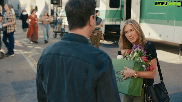 Jennifer Aniston Instagram - How could I ever forget you @_schwim_? @ubereats #ad