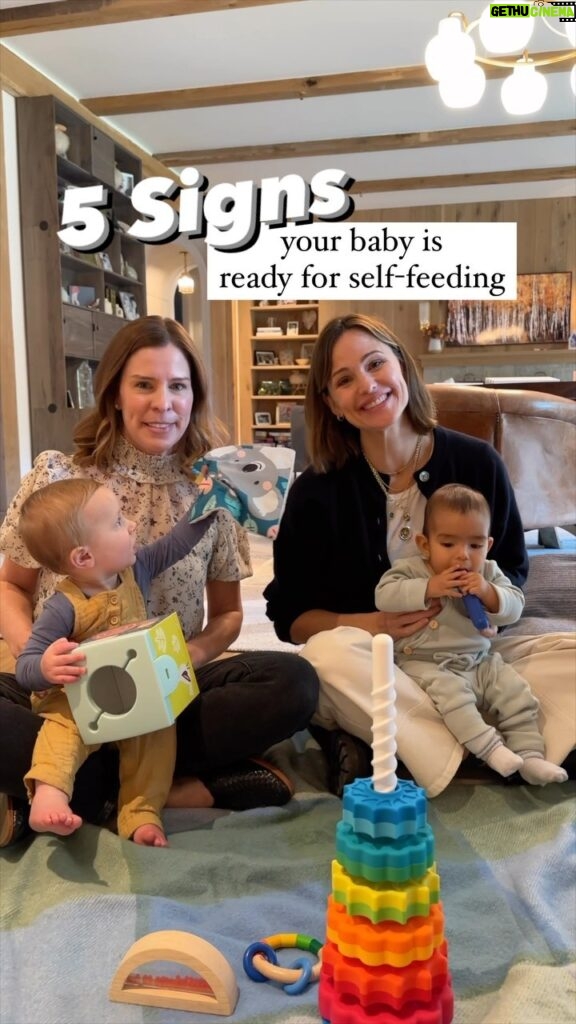 Jennifer Garner Instagram - 5 Signs Your Baby is Ready for Self-Feeding, with @onceuponafarm resident pediatric occupational therapist, @lizfinnertylaunch, MA, SpEd, OTR/L. Remember to consider developmental readiness more than age (approximately 6 months). A few days or weeks can make a big difference in readiness. ♥️ . 1. Does Baby Sit up on their Own Without Assistance? - A baby’s ability to sit up on their own, relatively unassisted, is one of the most important signs of readiness to eat. 2. Does Baby Have Head Control? - Is baby able to hold their head upright without falling forwards, sideways, or backwards? The head should be in proper alignment for safety with swallowing and also so baby can see their food. 3. Does Baby Reach for Objects and Toys? - Is baby able to grasp and release objects for success with self feeding? 4. Is Baby Showing Interest in Food? - This may be shown by reaching for a caregivers’ food, cup, or opening/closing their mouth when others are eating. 5. Is Baby’s Tongue Thrust Reflex Gone (or decreased)? - This shows their oral motor skill development. . Figuring out the “WHEN” can be nerve wracking. At #OnceUponAFarm, with our clean, real ingredients, unsweetened goodness— we hope we’ve helped solve the “WHAT.” Let us know how you do! Here’s to setting up your little one for a lifetime of healthy eating. Thank you Declan (@kswiggum) and Roman (@vanessa_hampar) for playing with us!
