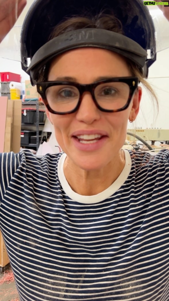 Jennifer Garner Instagram - Woodturning 101: A masterclass by @Jennifer.Garner! She honed this skill to become Hannah in #TheLastThingHeToldMe and now sheβs sharing her knowledge with all of us ππͺ΅π πΆ: Long leg music on TikTok