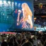 Jennifer Garner Instagram - @gracieabrams and @taylorswift: a match made in heaven. 👯‍♀️ We swooned for you, Gracie! And our minds are still blown by the generosity of spirit, ferocity and stamina of Taylor Swift. Shout out to @whereismuna, to everyone who stopped by to bring a bracelet and say hello, to stealing a couple of hours with my bestie Laura, to Kansas City for your warmth and enthusiasm and—to us for lucking into the unofficial release party of both Speak Now (Taylor’s Version) and the music video for “I Can See You”, directed by TSwift and impeccably performed by @taylorlautner, @joeyking and @helloimpresleycash. Epic night. ✨💜 Arrowhead Stadium