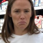 Jennifer Garner Instagram - 2018 vs. now. Same store, same fresh fruit & veggie blends. We’re so grateful you have welcomed @onceuponafarm into your homes and trust us to feed your families. ♥️ Kroger Marketplace