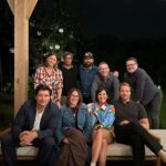 Jennifer Garner Instagram - I joined Season 3 of @partydownstarz as a fan— who wouldn’t want to spend their days laughing with @mradamscott, @kenmarino, @meganomullally, @janelynchofficial, @martinstarr, @hiryanhansen, @tyrel_j_will, and my girl @zchao? #JohnEnbom’s and #DanEtheridge’s scripts were 🤌, and—my favorite episode (Ep 4— ”KSGY-95 Prizewinner’s Luau” 🌺) was directed by my new favorite comedy director, #KenMarino 🙌. All around—a dream come true. 🎀