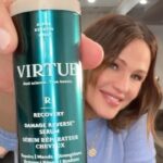 Jennifer Garner Instagram - It’s now possible to instantly repair and forever protect your hair against daily damage! @hairbyadir and I are so excited to tell you about @virtuelabs Damage Reverse Serum— the first-ever daily leave-in treatment that both instantly repairs existing damage and also fights against future harm. This revolution in hair repair is powered by the highest concentration of #VirtueLabs’ patented 100% bioidentical protein - Alpha Keratin 60ku. Your healthiest hair days start here. 🌟