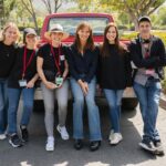Jennifer Garner Instagram - #TheLastThingHeToldMe was powered by women, starting with our author, @lauradaveauthor, our executive producers/producers @reesewitherspoon @laurenneu @merrieats @jamieeros @astrumwa @josie_craven @ayeshcube. On top of this— every frame of every episode was directed by these brilliant women: 1. @livinewman - ⭐️Our Fearless Leader⭐️ (Episodes 1, 2, 7) We love you, Livi! 2. #DenizErgüven -🎨 L’Artiste🎨 (Episodes 3, 4) 3. @dzmayer - 👊The Badass👊 (Episode 5) 4. #LilaNeugebauer - ✨The Maestra ✨(Episode 6) . @jsinger10 - may be a man, but he is so awesome I am including him here. He’s a brilliant writer (GO @writersguildwest @wgaeast, nothing happens without WRITERS) and led our show with tireless exactitude and an open heart. He is the world’s best fan and has a gift for lifting up women around him —starting with his wife, Laura Dave, to our directors and finally @angourierice and me. ♥️
