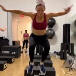 Jennifer Garner Instagram - Update: pregnancy hasn’t tamed @bethjnicely. 😬😈🥵 Happy birthday, Beth, we love waking up with you! Congratulations on 🤰🏻 and on 💪—your beautiful new @thelimitfit studio at 606 W. 26th Street, Chelsea NYC. ♥️ How can you be so lethal and so lovable at the same time? ♥️