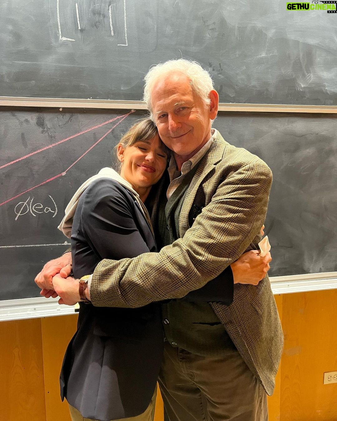 Jennifer Garner Instagram - Watch #TheLastThingHeToldMe on @appletvplus (streaming April 14th!) to see how @therealvictorgarber spreads some magic—because everything’s better when I’m next to you, Spy Daddy. Happy birthday. ♥️