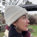 Jennifer Hong Instagram - ： 願大家平安常常在不只有平安夜，聖誕快樂🎄 . . . #lingling #merrychristmas #平安夜 #聖誕節