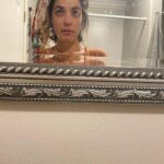 Jennifer Lindberg Instagram - 41 and feelin feeeeeelin the love. ♥️🌺♥️🌺♥️