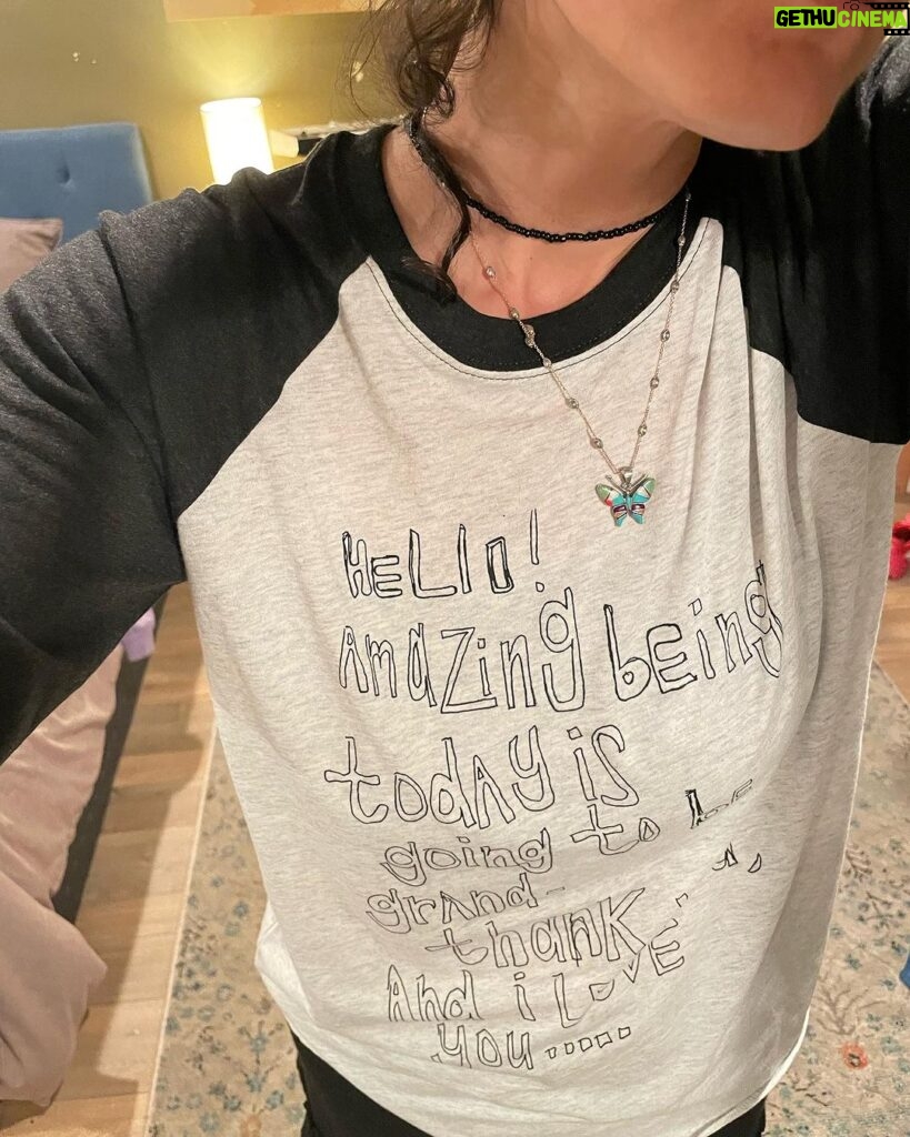 Jennifer Lindberg Instagram - i made some tees!! super comfy, super soft, cute as all heck, black and white , bringing those higher elevated vibrations, AMAZING BEING BASEBALL TEE ! LIMITED RUN! only made 48 (and i took 3, making that 45) lincoln in bio ♥️🌺♥️ #letslifteachotherup #thankyou #iloveyou
