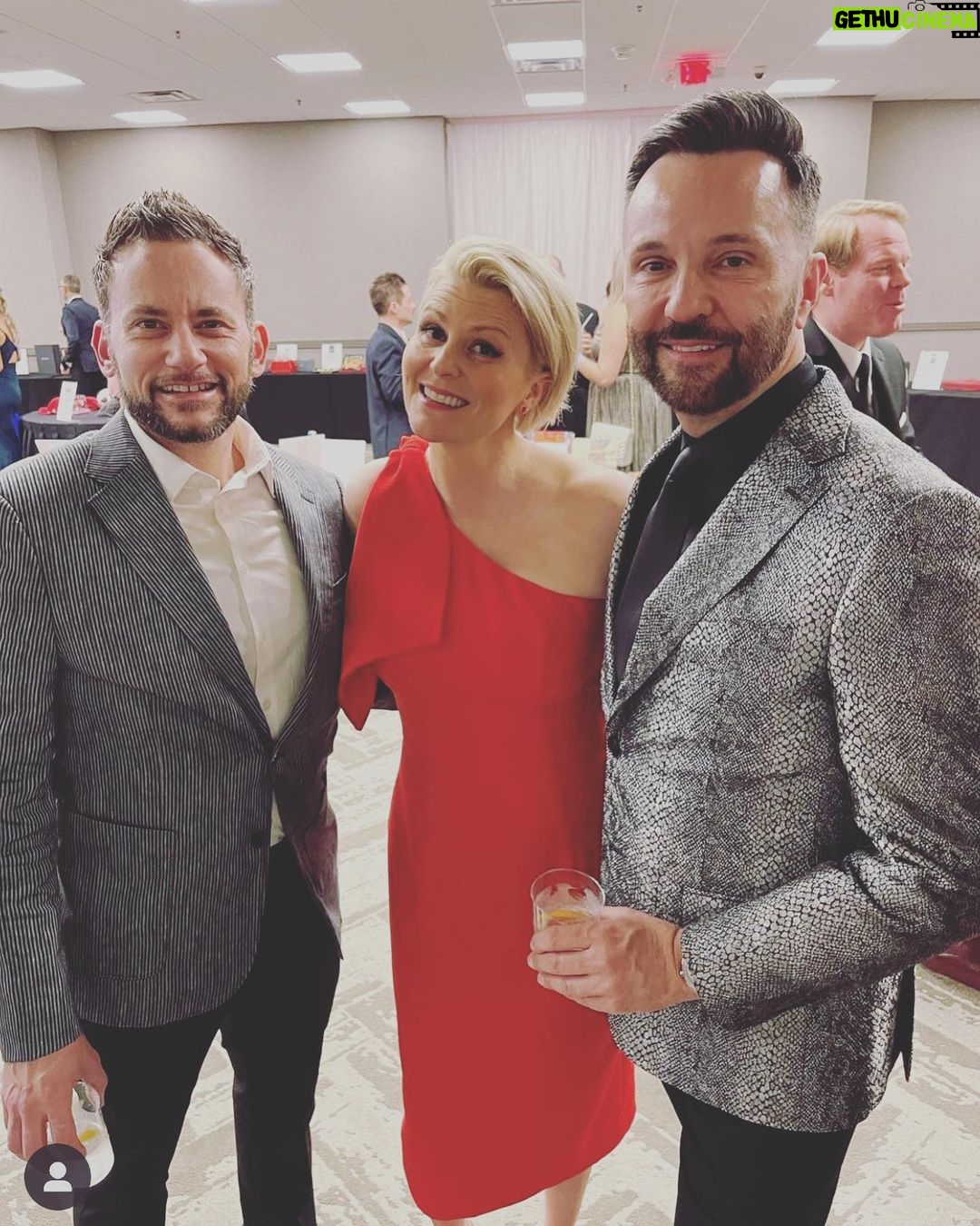 Jennifer Robertson Instagram - Thank you @tonyayorkdees and @tammyyorkday for inviting me to @unbridledeve and the Kentucky Derby. Such fun, so many new friends. Louisville, you have won my heart. ❤️