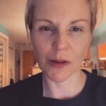 Jennifer Robertson Instagram – Sending ❤️ to all the music teachers out there.