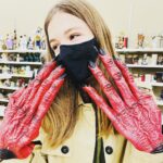 Jennifer Robertson Instagram – Finally let her get those acrylics she’s been asking for.