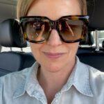 Jennifer Robertson Instagram – Got @invisalign now Siri refuses to answer me. 😆