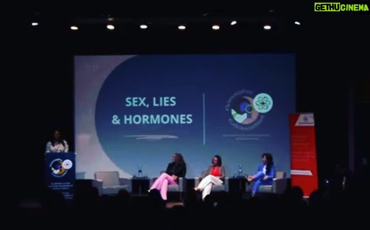 Jennifer Robertson Instagram - Spent international Women's Day with friends watching these brilliant people discuss women's health and well-being. Thank you @drjengunter @drloribrotto @drmelissalem and @estiporoo and @scienceupfirst FYI you can watch the entire event Sex, Lies, and Hormones on YouTube for free right now. 🙂