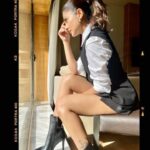 Jennifer Winget Instagram - Stepping into the spotlight in style for round two!💥 #suitandtie #RaisinghaniVsRaisinghani#Sonyliv#2daystogo 12thFeb only on @sonylivindia