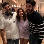 Jennifer Winget Instagram - Back into the swing of things and how; after a long hiatus indeed!! Returning with Rajderkar and Working it with my Wahinder + Ringing in 17M on the same day!! (𝘠𝘢𝘺!) What a way to celebrate! Definitely a day to celebrate! @aniruddha.rajderkar @karanwahi #BabysBackInBusiness 💼