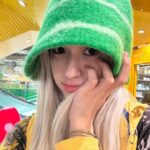 Jeon So-mi Instagram –