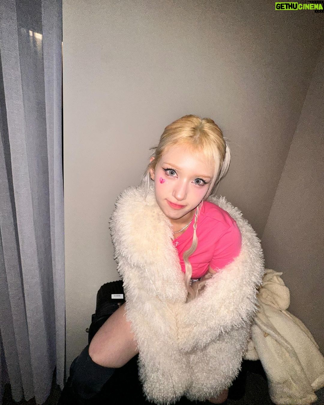 Jeon So-mi Instagram - MAMA2023❤️❤️❤️❤️❤️❤️❤️