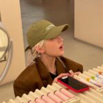Jeon So-mi Instagram - Can I stay