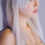 Jeon So-mi Instagram - HOW MANY LOVERS DO I GO THRU TO FIND YOU
