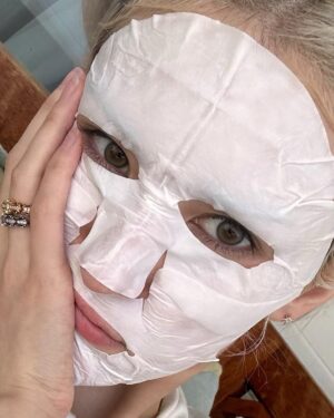Jeon So-mi Instagram - 