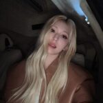 Jeon So-mi Instagram – Cheers to car selfies