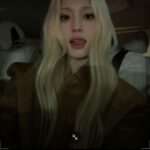 Jeon So-mi Instagram - Cheers to car selfies
