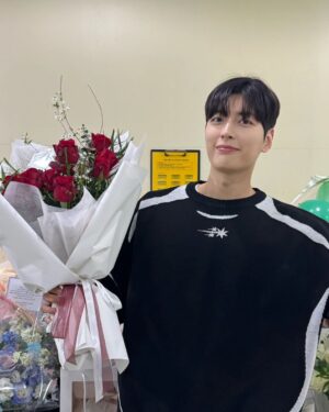 Jeong Si-hyun Instagram - 제이파티 최고 ~~~~~~~~~~~~~~👍👍👍👍