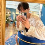 Jeong Si-hyun Instagram - 이게 얼마만의 외출이냐🥲 Haebangchon