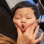 Jeong Tae-woo Instagram - 포토타임 확실히 주시는 조카님 그리고는 한복 벗자마자 뻗으신 조카님 첫돌을 축하합니다 조카님 💕