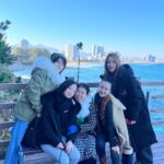 Jeong Tae-woo Instagram - 아내를 키워주신 할머니께서 돌아가셨습니다. 아내에게는 바쁘신 부모님을 대신해 아내를 키워주신 할머니에 대한 애정이 남다른데 너무 행복하게 장례를 치를 수 있어 감사합니다. 얼마전 귀가 잘 안 들리시는 할머니 귀에 대고 아내가 영접기도를 드렸고, 할머니가 따라하시며 아멘으로 응답하셨습니다. 놀랍게도 신앙이 없는 가정에서 할머니의 장례를 천국환송예배로 함께 했습니다. 그리고 지금은 장례를 마친 후 가족들 모두 함께 바다를 보러 왔습니다. 너무 기쁜마음으로 가족들이 쉼을 가지면서 할머니와의 추억을 되새기며 즐거운 시간을 가졌고, 이렇게 할머니께서 가족들 모두 평안한 시간을 가질수 있게 선물을 주시고 가셨음에.. 감사하는 이 시간이 천국임을 느낍니다.