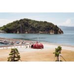 Jeong Young-han Instagram - 🎞️2023.8 Naoshima2 Ando X Kusama 제주 본태박물관이 인상 깊었다면 꼭 가야 하는 섬 전동 자전거를 빌려 안도가 지은 미술관들을 하루면 전부 둘러볼 수 있다 중간중간 만나는 호박은 덤 Naoshima, Kagawa