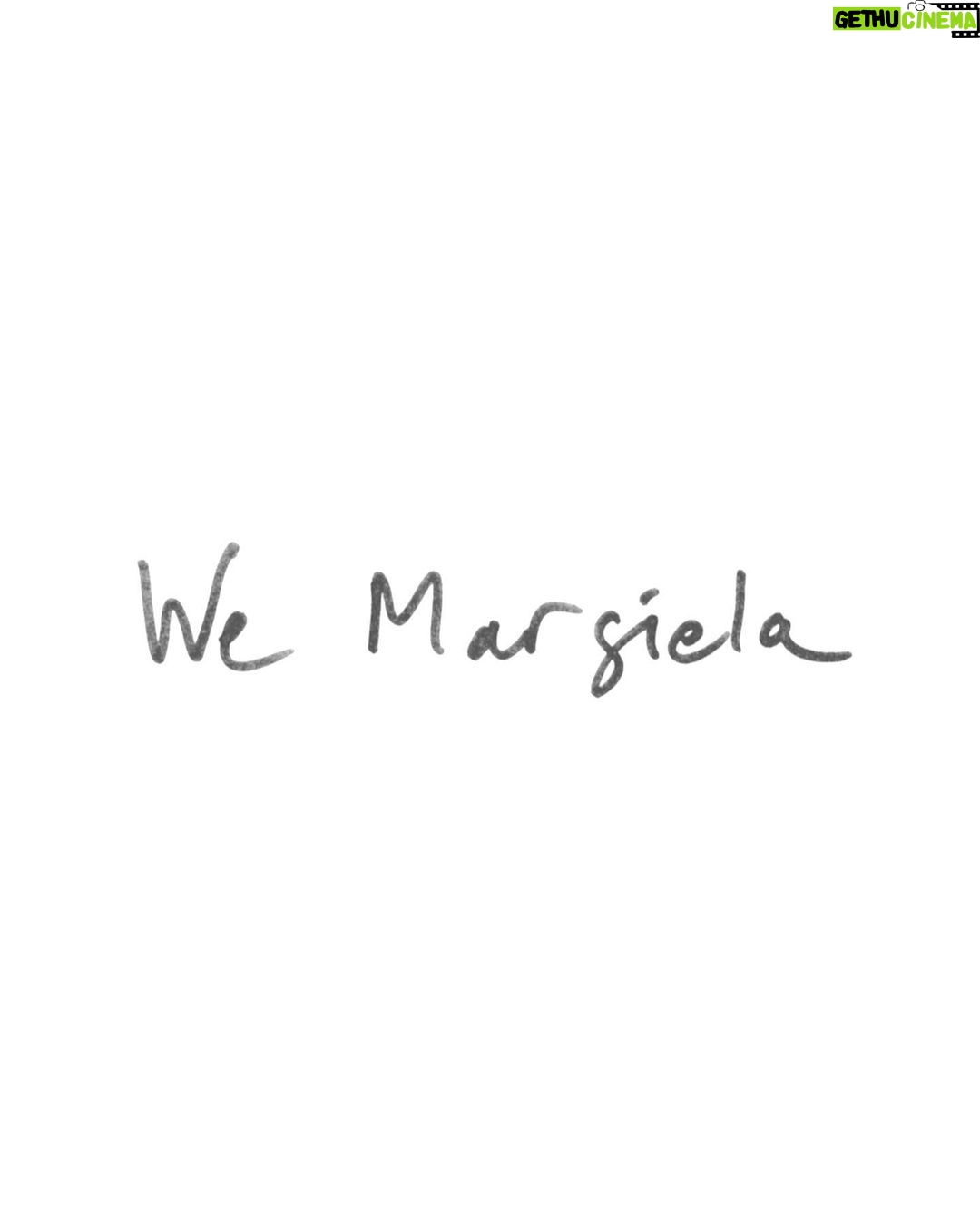 Jeong Young-han Instagram - Martin Margiela 🥼