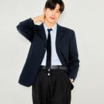 Jeong Young-han Instagram - 입사 1년 기념 새 프로필!